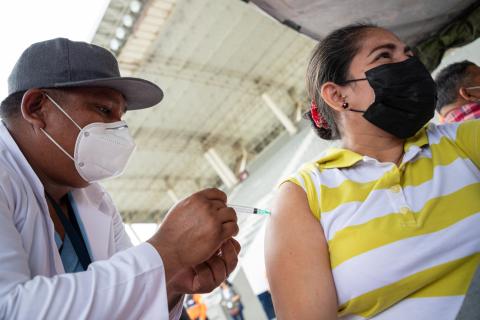 ecuador travel health vaccinations